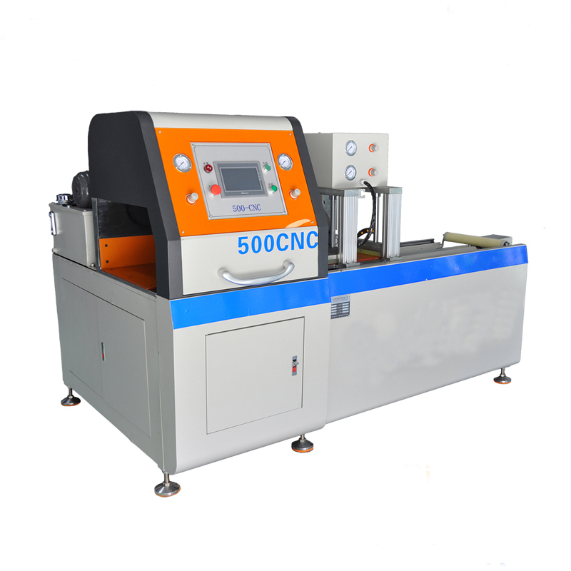 東莞林總選擇了日意嘉半分離式全自動切鋁機