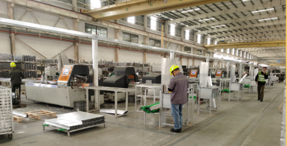 數(shù)控鋁材切割機