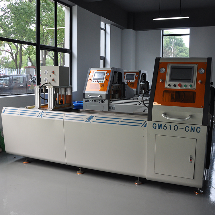 全自動切鋁機(jī)