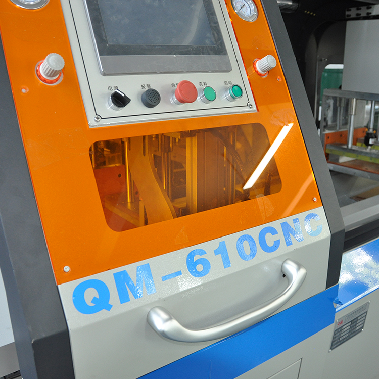 鋁型材切割機(jī) 鋁型材切割機(jī)